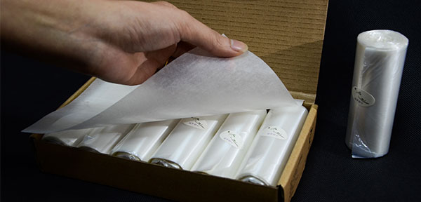 小小樹（shù）苗也需（xū）生物（wù）降解塑料袋